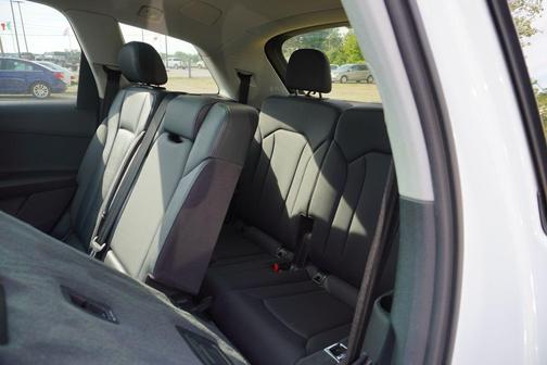 2021 Audi Q7 55 Premium Plus