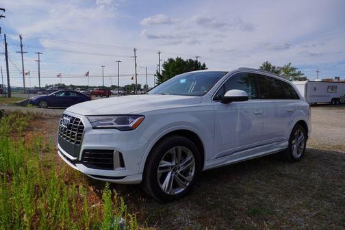 2021 Audi Q7 55 Premium Plus