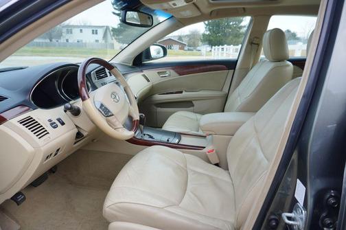 2011 Toyota Avalon 