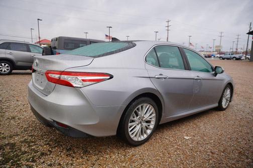2019 Toyota Camry XLE