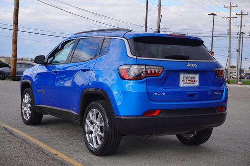 2023 Jeep Compass Latitude Lux