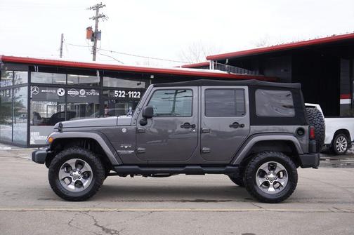 2018 Jeep Wrangler JK Unlimited Sahara