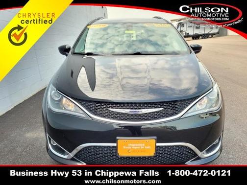 Photo 3 of 30 of 2019 Chrysler Pacifica Touring-L Plus