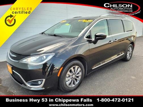 Photo 1 of 30 of 2019 Chrysler Pacifica Touring-L Plus