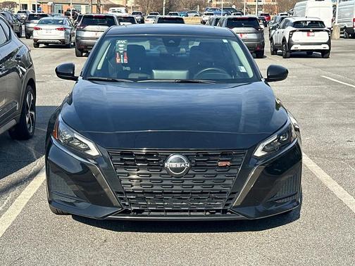 2024 Nissan Altima SR FWD