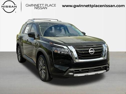 2025 Nissan Pathfinder SL FWD