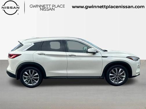 2022 INFINITI QX50 LUXE AWD