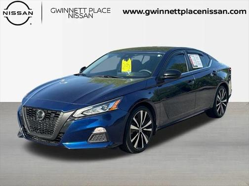 2022 Nissan Altima SR FWD