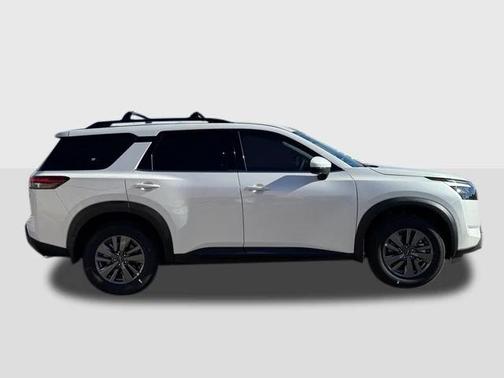 2025 Nissan Pathfinder SV FWD