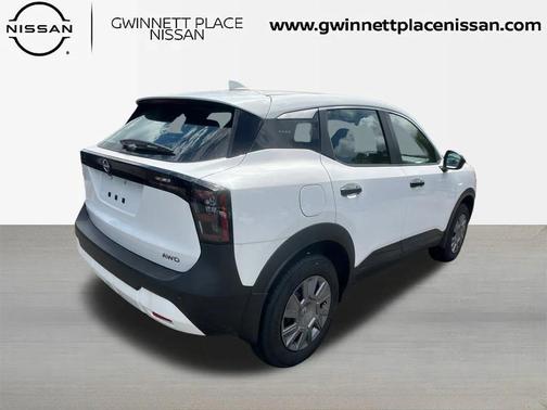 2025 Nissan Kicks S