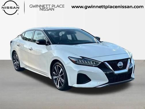 2023 Nissan Maxima SV