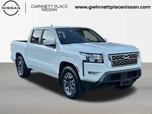 2022 Nissan Frontier SV