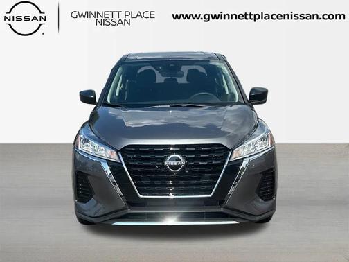 2025 Nissan Kicks S