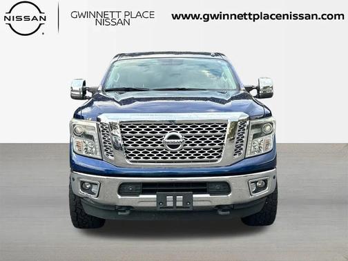 2017 Nissan Titan XD SL