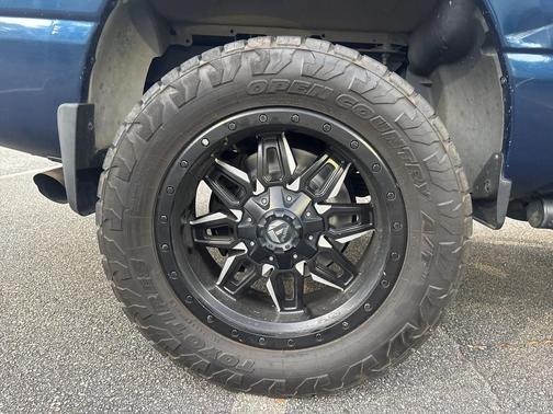 2017 Nissan Titan XD SL