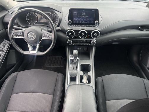 Electric Blue Metallic 2023 Nissan Sentra SV