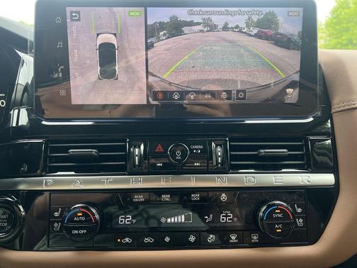 Boulder Gray Pearl 2026 Nissan Pathfinder Platinum
