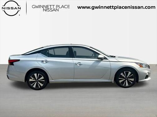 2021 Nissan Altima 2.5 SL