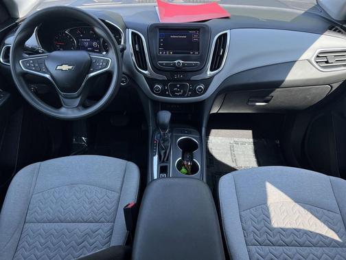 Summit White 2022 Chevrolet Equinox 1LT