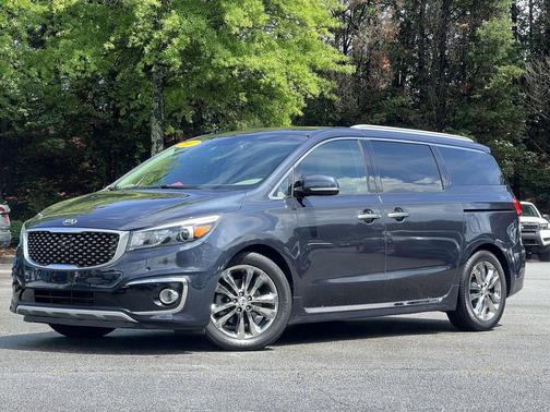 Midnight Sapphire 2017 Kia Sedona SX-L