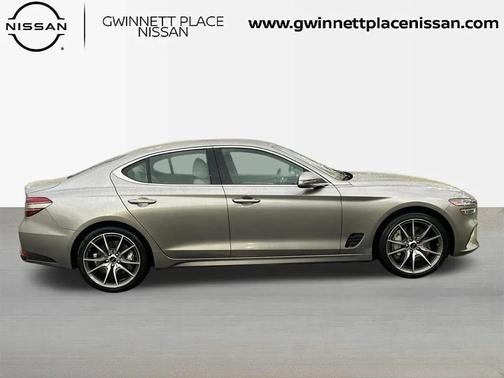 2025 Genesis G70 2.5T RWD