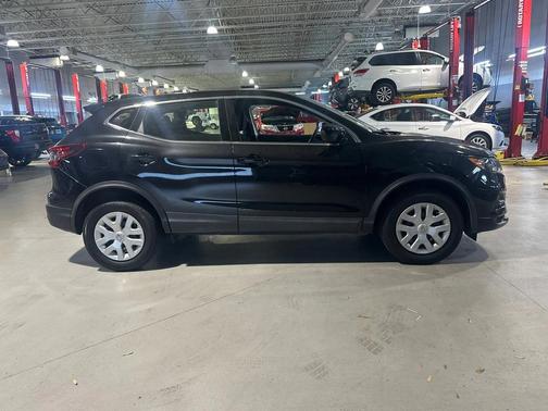 2020 Nissan Rogue Sport S
