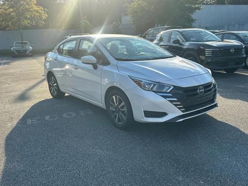 2023 Nissan Versa 1.6 SV