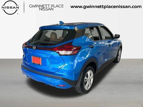2025 Nissan Kicks S