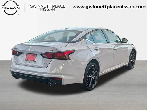2025 Nissan Altima SR AWD