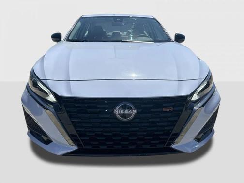 2025 Nissan Altima SR AWD