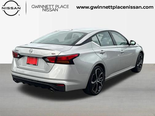 2024 Nissan Altima SR FWD