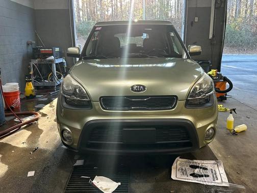 2013 Kia Soul +