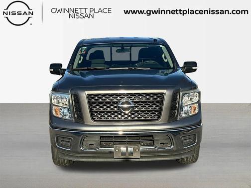 2019 Nissan Titan SV