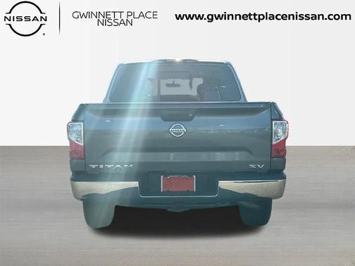 2019 Nissan Titan SV