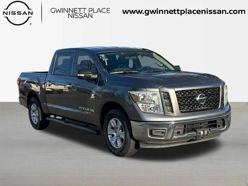 2019 Nissan Titan SV