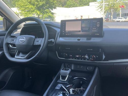 Deep Ocean Blue Pearl 2026 Nissan Rogue SL