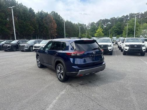 Deep Ocean Blue Pearl 2026 Nissan Rogue SL