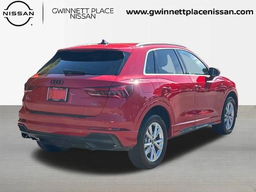 2022 Audi Q3 45 S line Premium