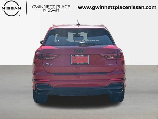 2022 Audi Q3 45 S line Premium