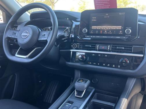 2022 Nissan Pathfinder S 4WD