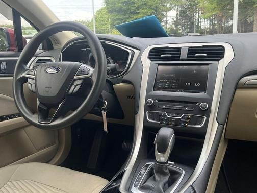 Ruby Red Tinted 2016 Ford Fusion SE