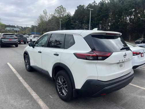 2021 Nissan Rogue S