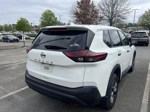 2021 Nissan Rogue S