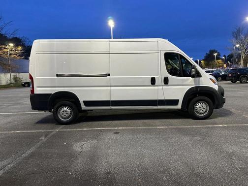 2024 RAM ProMaster 2500 Tradesman