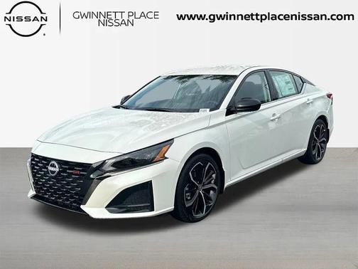 2025 Nissan Altima SR FWD