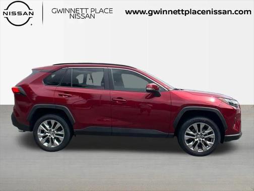 2022 Toyota RAV4 XLE Premium