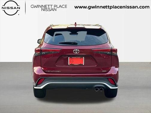 2022 Toyota Highlander XSE