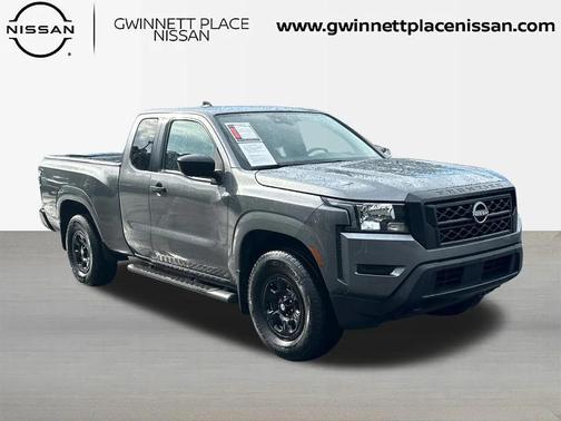 2022 Nissan Frontier S