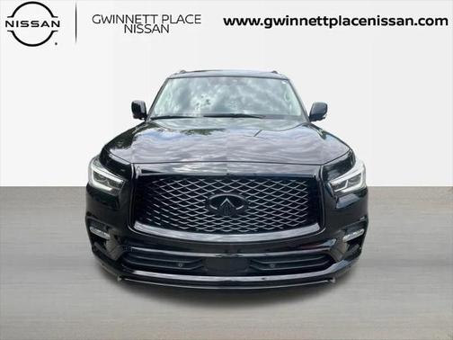 2022 INFINITI QX80 Luxe