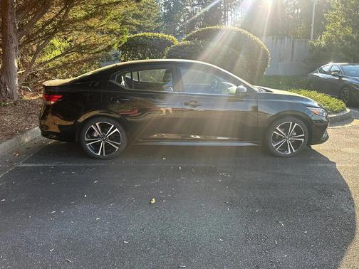 2022 Nissan Sentra SR